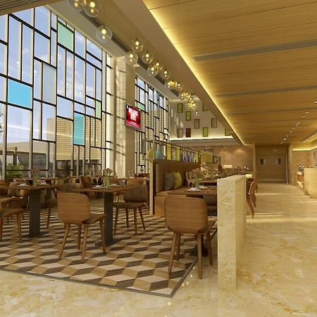 Готель Lemon Tree Premier, Бхубанешвар Екстер'єр фото